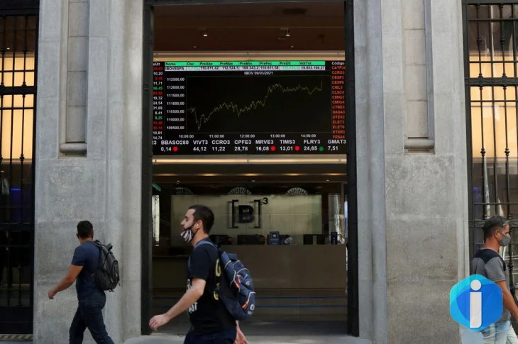 Bolsa sobe 1,3% e atinge maior nível em quase quatro meses