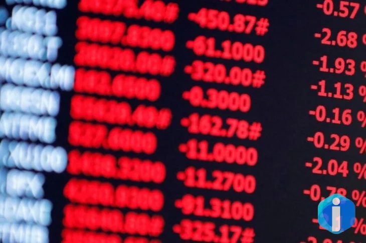 Bolsa sobe quase 3% e fecha no maior nível desde maio