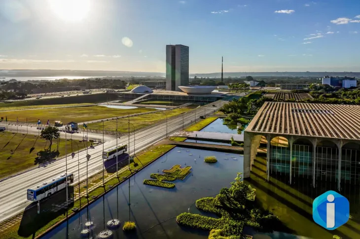 Brasil rebaixa relação com Argentina após novos insultos de Milei