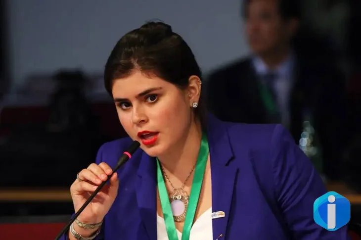 Brasileira defende mais influência dos jovens nas decisões da COP17