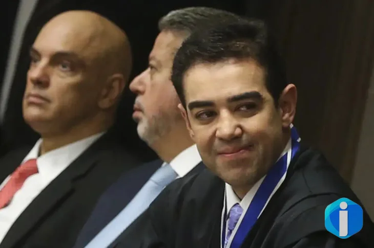 Bruno Dantas renuncia ao cargo de ministro do TCU