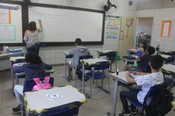 Caiuá convoca candidatos aprovados em processo seletivo para contratação temporária de professores