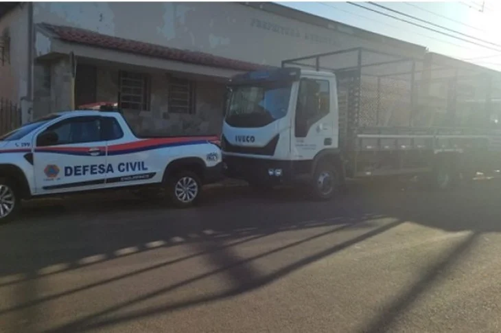  Caiuá recebe caminhões e ambulâncias destinadas pelo Governo Estadual