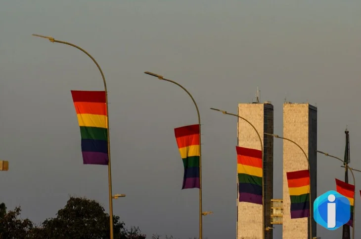 Candidaturas LGBT+ têm recorde em 2026 e se espalham por mais partidos