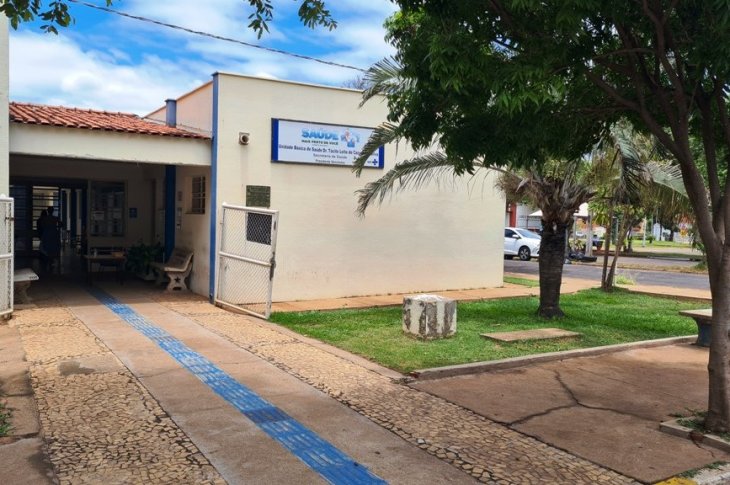 Centro de Saúde abre neste sábado para vacinação contra covid-19, gripe e atualização de caderneta