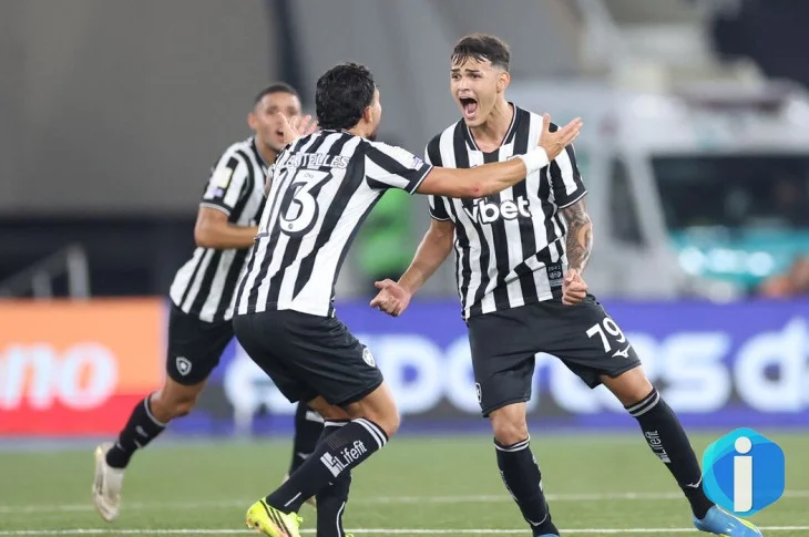 Com gol no último lance, Botafogo bate Santos na volta do Brasileirão