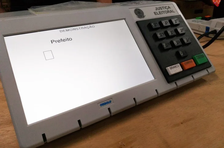 Com eleição marcada para dezembro, propaganda eleitoral começa neste sábado em Salmourão