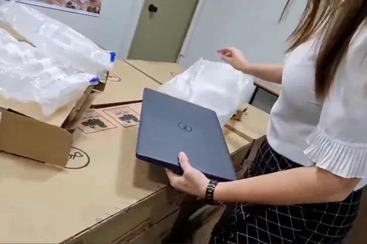 Com recursos próprios, Prefeitura de Presidente Venceslau adquire 106 notebooks para escolas do município
