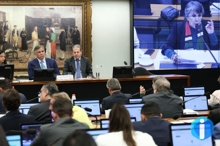 Comissão da Câmara aprova redução da maioridade penal para 16 anos
