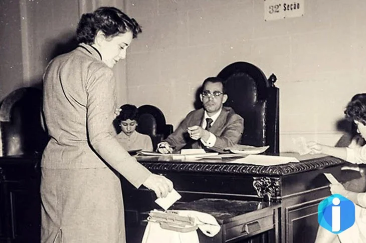 Conquista do voto feminino no Brasil resistiu à misoginia histórica
