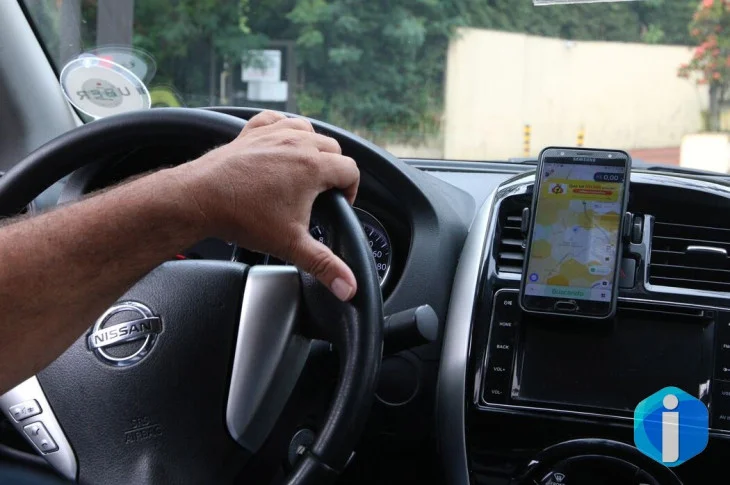 Conselho regulamenta crédito para taxistas e motoristas de aplicativo