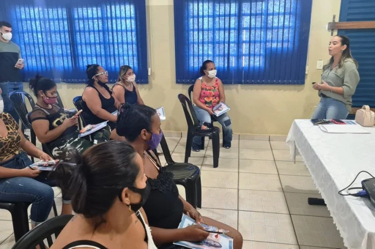 Cras de Presidente Venceslau recebe ações alusivas ao mês da mulher