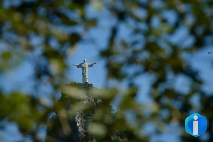 Cristo Redentor se prepara para compensar impacto ambiental do turismo
