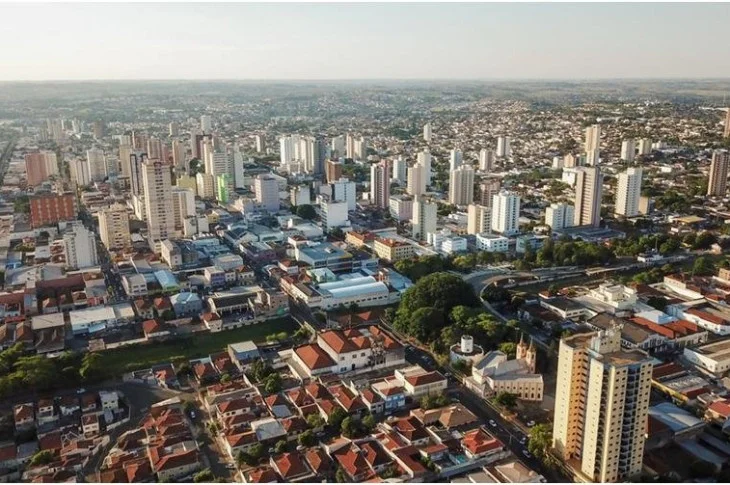 Desfile em comemoração ao aniversário de 105 anos de Presidente Prudente altera trânsito no Centro da cidade nesta quarta feira (14)