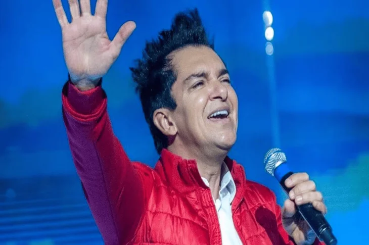 Destaque da música cristã, cantor e compositor Regis Danese se apresenta nesta noite em Regente Feijó; Aberto ao público, a partir das 21h!