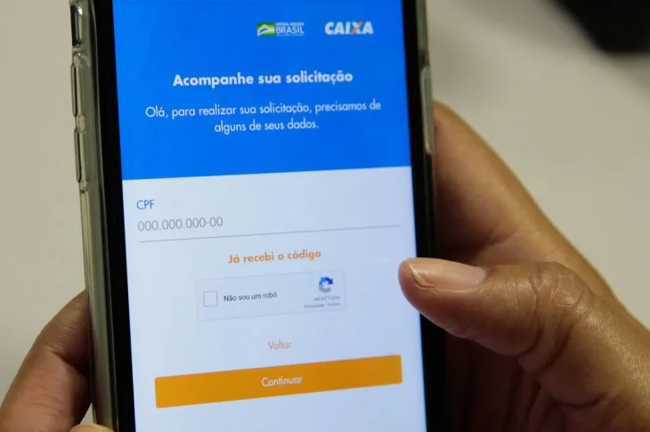 Divulgado novo calendário de pagamentos do auxílio emergencial
