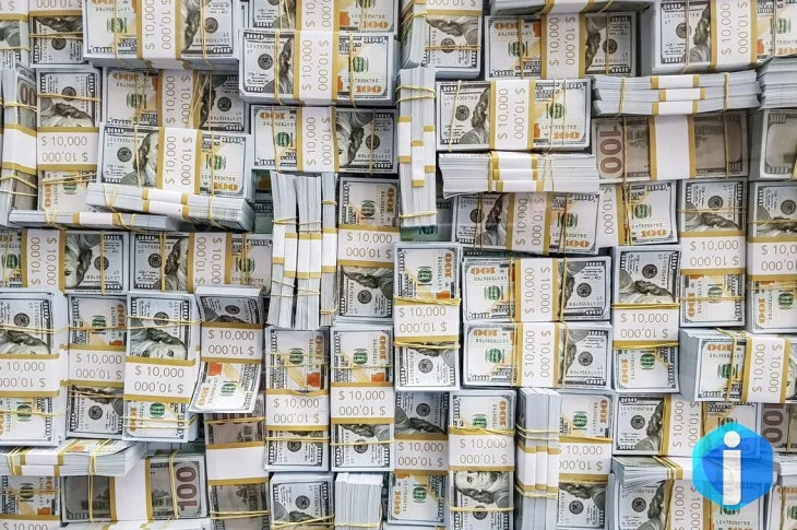 Dólar cai a R$ 5,14 com alívio no mercado externo