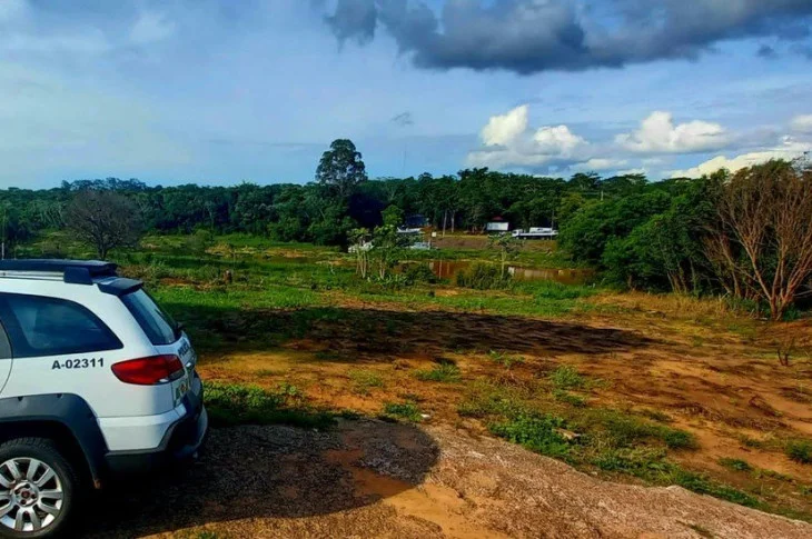 Dono de chácara recebe R$ 40 mil em multas por corte de árvores e degradação ambiental