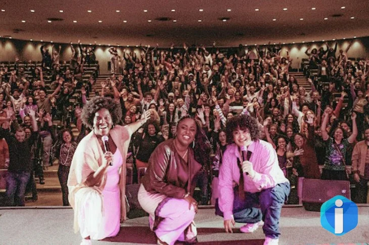 É possível fazer rir e incomodar, diz atriz do projeto Humor Negro