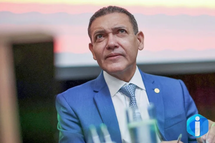 Eleição segue normal e sem sinal de interferência externa, diz Marques