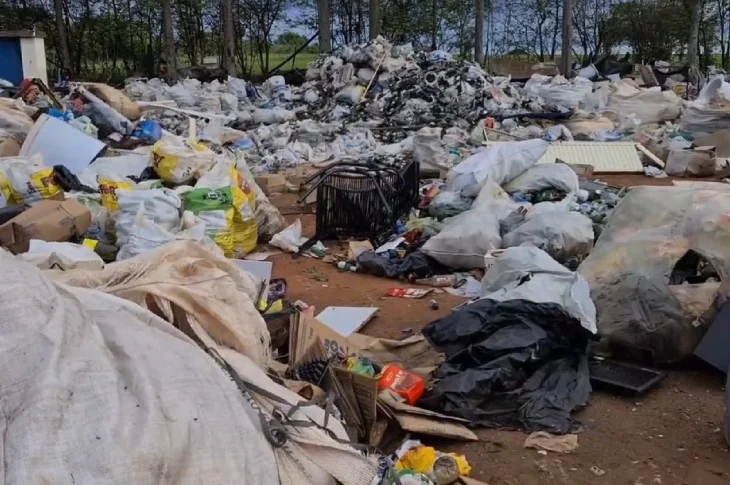 Em requerimento, Beto Coelho mostra preocupação com o aterro sanitário