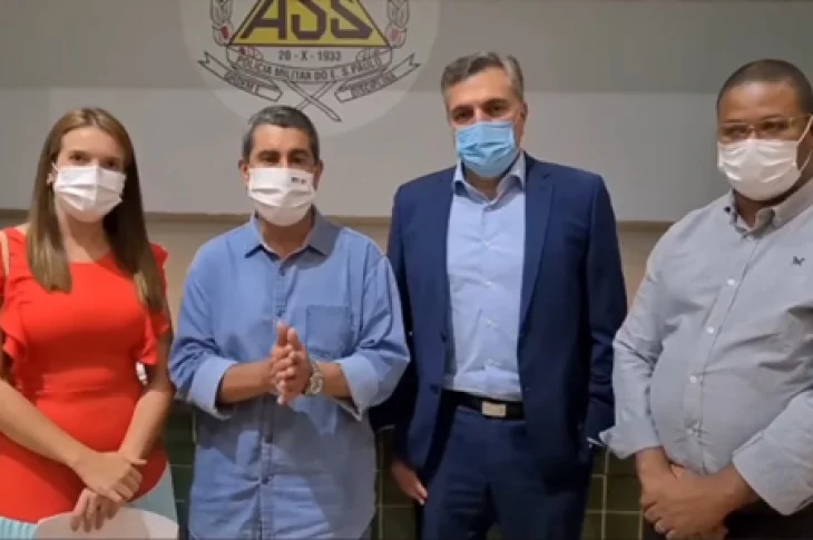 Em São Paulo, Vilches entrega reivindicações para deputado