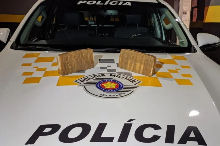 Em Venceslau, passageiro de ônibus interestadual é flagrado com 2 quilos de crack em mala