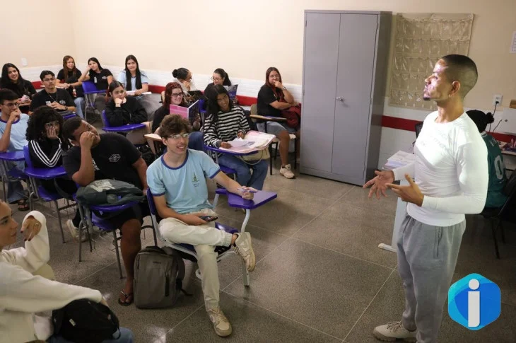 Enem 2026: inscrito automaticamente deve escolher idioma da prova