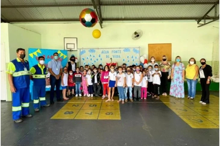 Escolas em Piquerobi recebem atividades alusivas ao Dia Mundial da Água