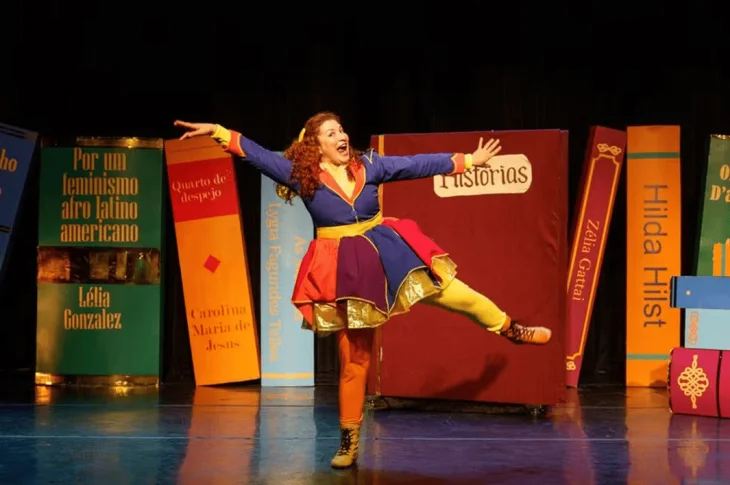 Espetáculo ‘Heroínas na História’ acontece em instantes no Sesc Thermas Prudente, e reconta trajetória de mulheres que ajudaram a construir o Brasil; À partir das 16h!