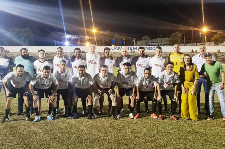 Estádio Municipal recebe abertura do Campeonato Varzeano, em Presidente Venceslau