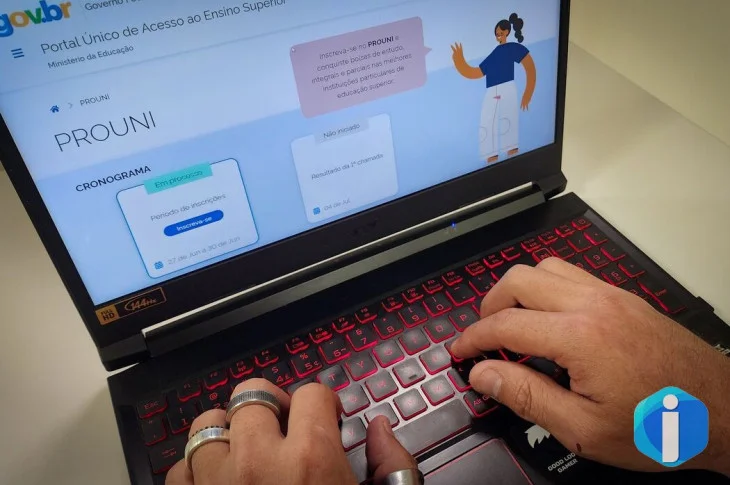 Estudante deve comprovar até hoje informações de inscrição no Prouni