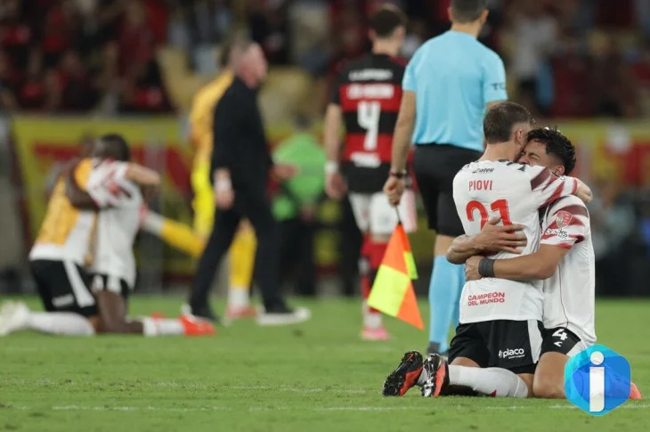 Estudiantes bate Fla e Palmeiras terá revanche pelo tetra da América