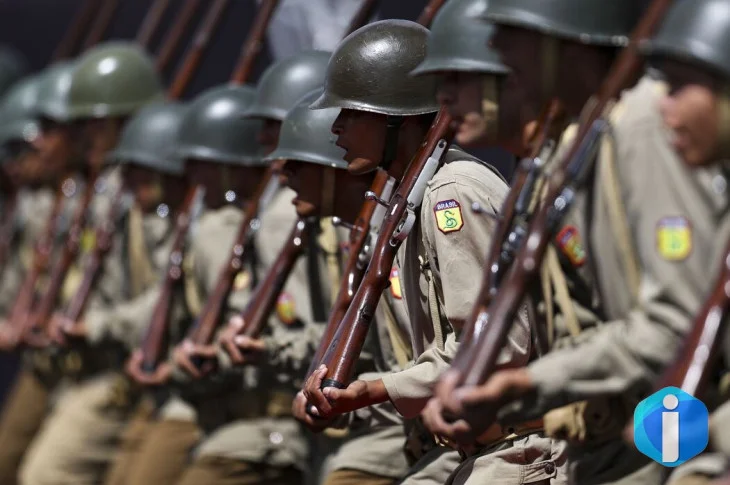 Exército mantém patrulha de fronteiras mesmo com bloqueio do orçamento