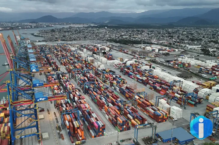 Exportações batem recorde e déficit das contas externas cai em junho