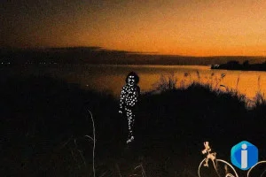 Exposição reelabora terror com obras de artistas LGBT+ em Fortaleza