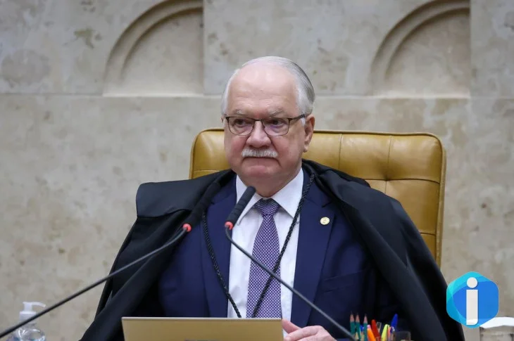 Fachin adia discussão sobre postagens de Nossa Senhora no STF