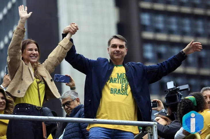 Flávio Bolsonaro propõe enxugar Estado e endurecer ações de segurança