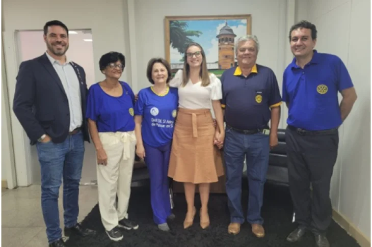 Governador do Distrito 4510 do Rotary Club visita Presidente Venceslau