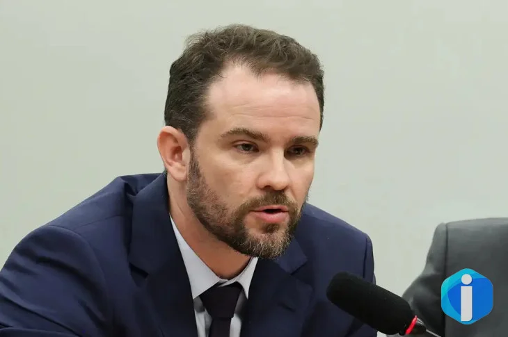 Governo buscará cumprir meta fiscal com diálogo, diz Durigan