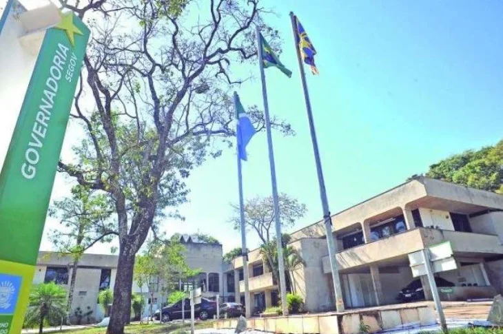 Governo de MS autoriza concurso público com 722 vagas para professores