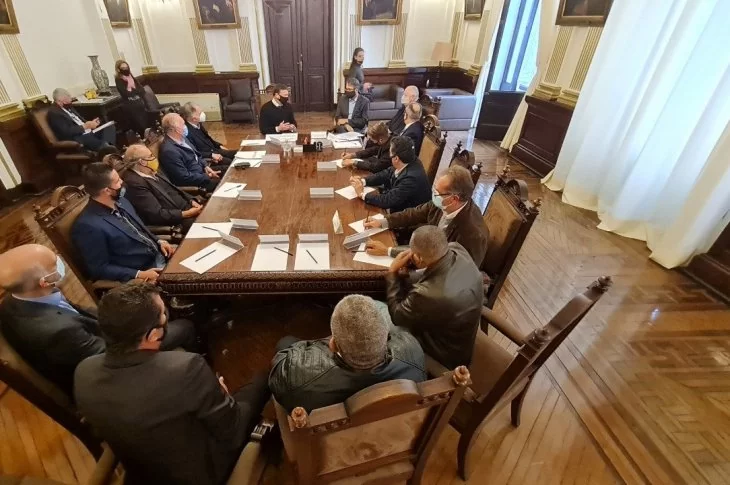 Governo de São Paulo deve apresentar projeto para entregar títulos de terras a moradores da zona rural