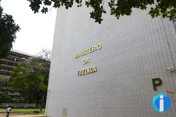 Governo reduz projeção do PIB para 2% em 2026 e 2,3% em 2027