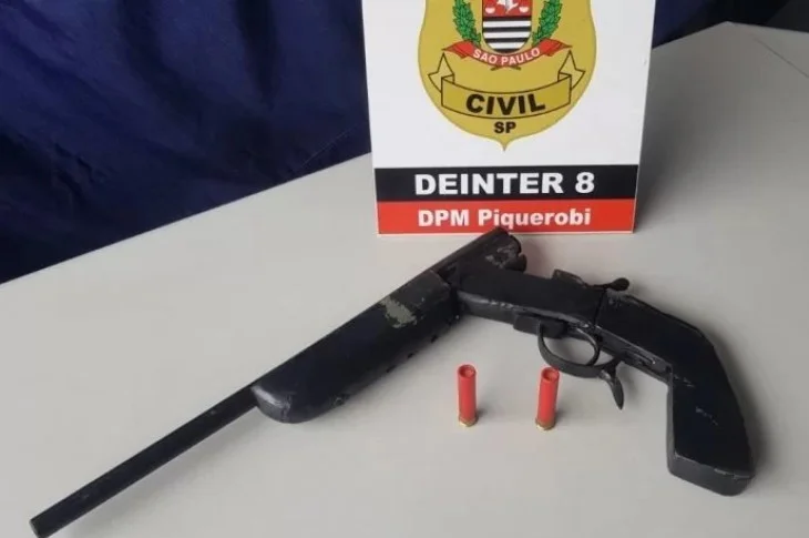 Homem é preso por posse ilegal de arma de fogo em Piquerobi