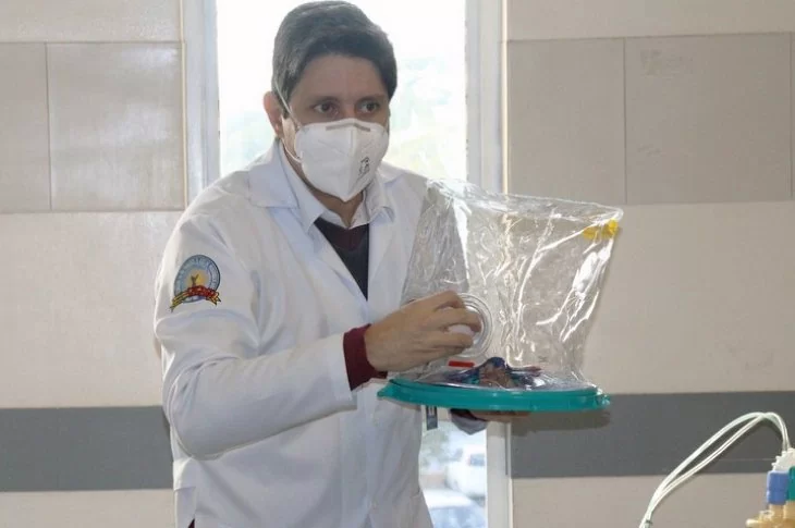 HR emprega uso de capacetes de respiração em pacientes com covid