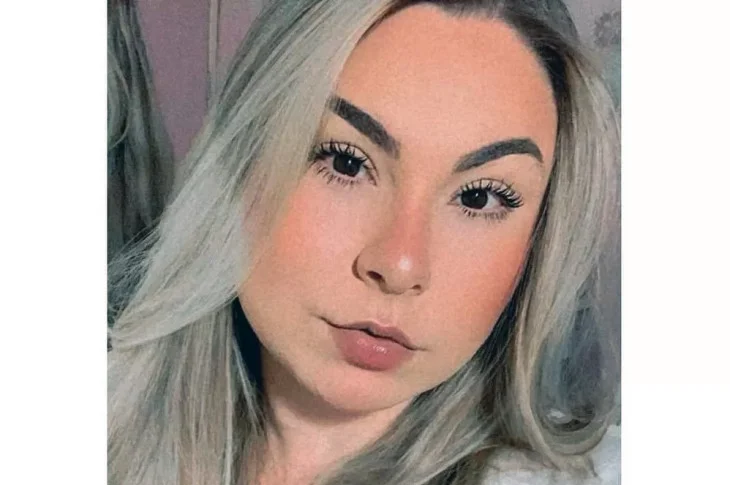 Jovem de 25 anos morre vítima de acidente com três veículos na Rodovia Júlio Budiski, em Alfredo Marcondes