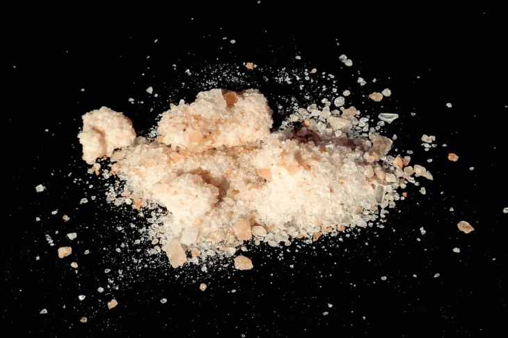 Jovem é preso em flagrante com quase 70 comprimidos de droga sintética com efeitos alucinógenos, em Venceslau!