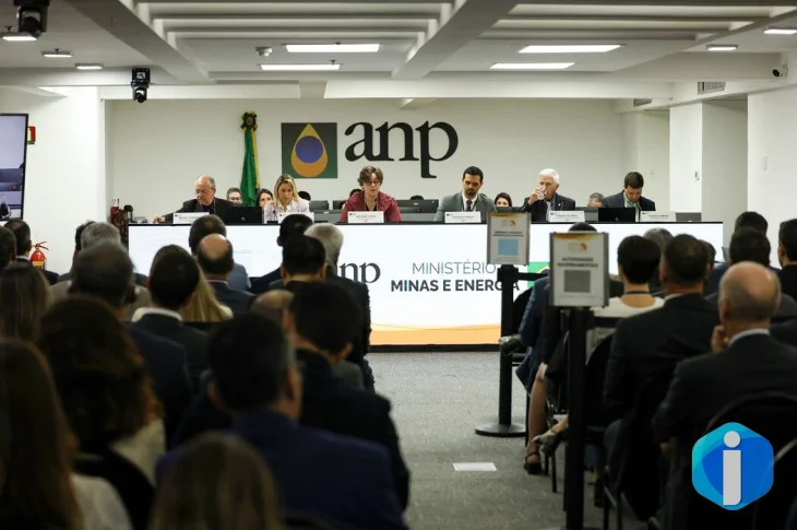 Leilão da ANP arrecada R$ 3 bilhões com a venda de 49 blocos