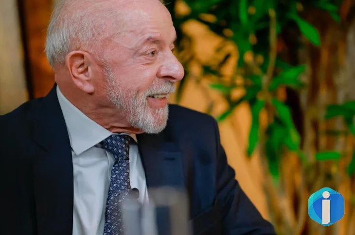 Lula diz que vai entregar amanhã ao TSE pedido de abertura de sigilo