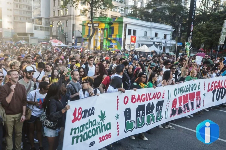 Marcha em São Paulo pede legalização da maconha